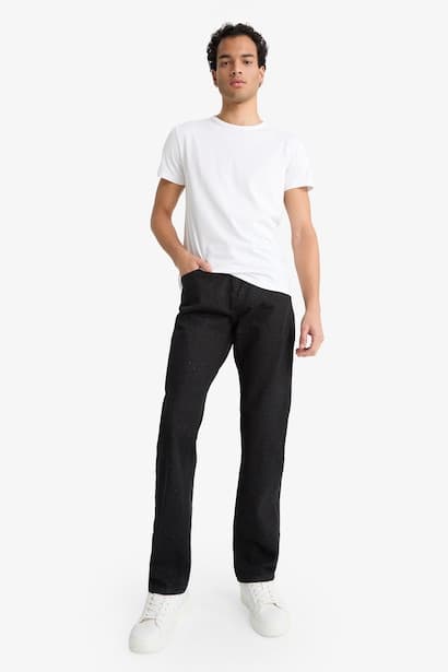 Sergio Regular Fit Regular Waist Straight Leg Jeans (3)