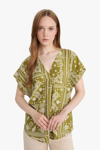 V Neck Patterned Short Sleeve Blouse (4)