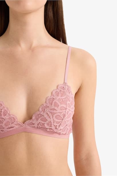 Lacy Glittery Unpadded Non Wire Triangle Bra Underwear (٤)