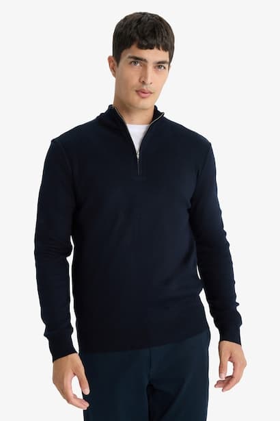 Standard Fit Zipper Knitwear Pullover (٣)