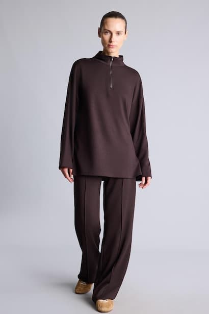 Regular Fit with Elastic Waistband Trousers Modest