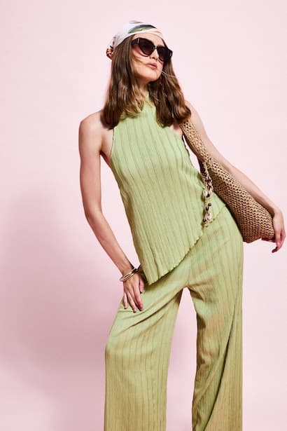 Asymmetric Half Turtleneck Tank Top Tank Top & Crop Top