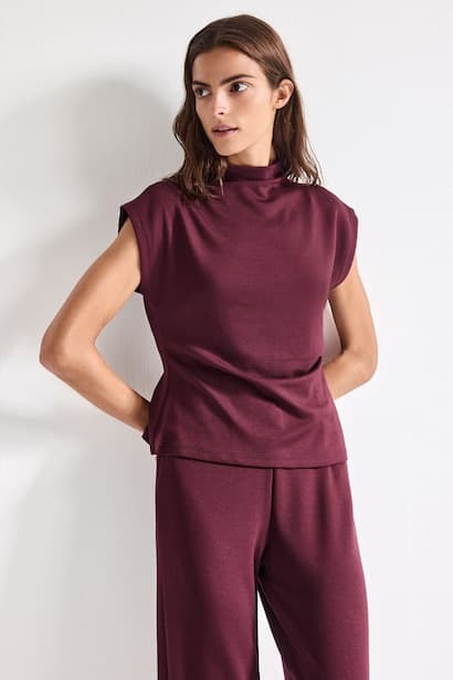 Slim Fit Short Sleeve T-Shirt