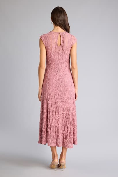 Slim Fit Crew Neck Lace Sleeveless Maxi Dress (4)