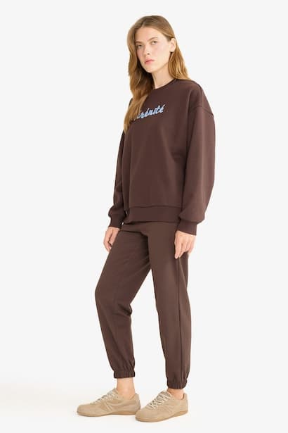 Jogger Fit Thin Fabric Trousers (٣)