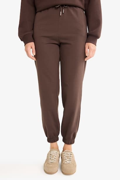 Jogger Fit Thin Fabric Trousers (٤)