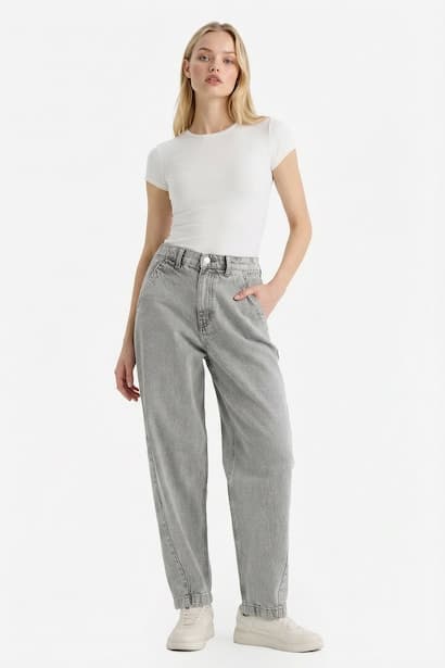 Carrot Fit High Waist Jeans