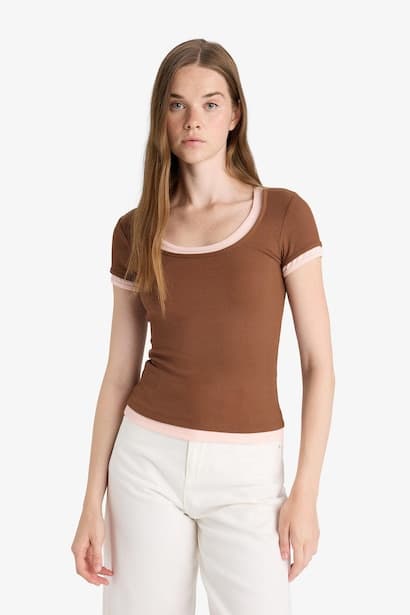 Camisole Short Sleeve T-Shirt (٣)