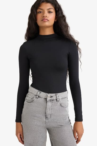 Long Sleeve Snap Bodysuit