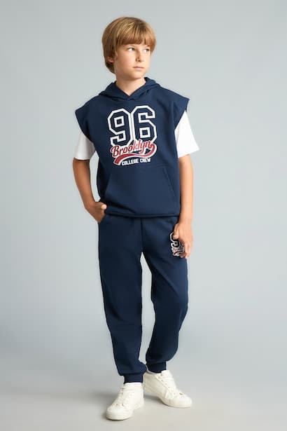 Boy 3 piece Navy Blue Regular Fit Set (3)