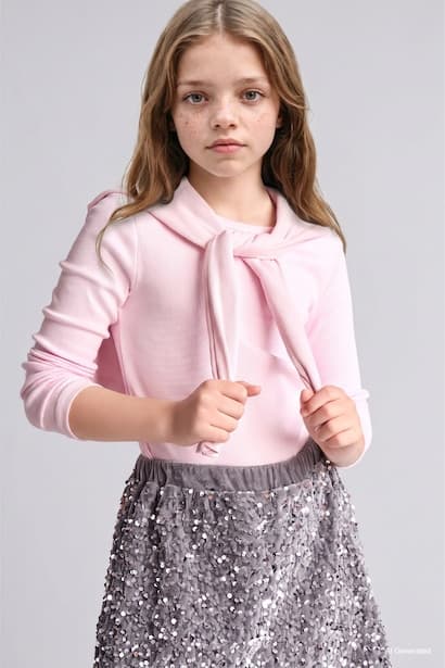 Girl Slim Fit Neck Long Sleeve T-Shirt