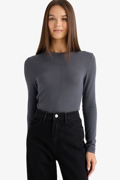 Slim Fit Long Sleeve T-Shirt (3)