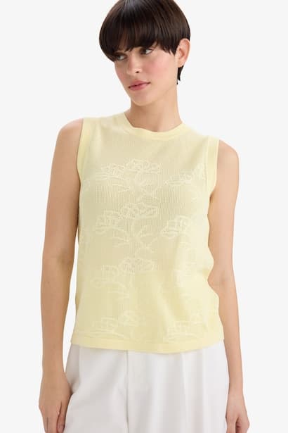 Regular Fit Knitwear Crew Neck Tank Top