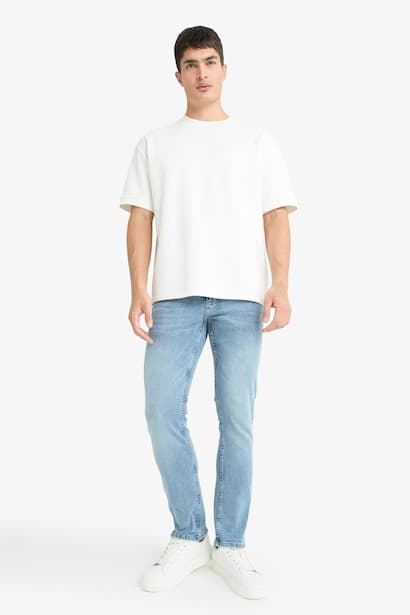 Pedro Slim Fit Regular Waist Skinny Leg Jeans Denims