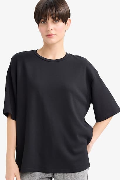 Relax Fit Crew Neck Basic Short Sleeve T-Shirt