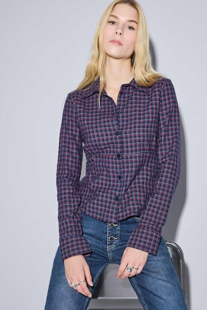 Slim Fit Long Sleeve Shirt