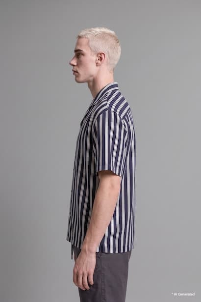 Boxy Fit Striped Short Sleeve Shirt (٣)