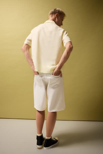 Soft Textured Baggy Fit Bermuda Shorts (3)