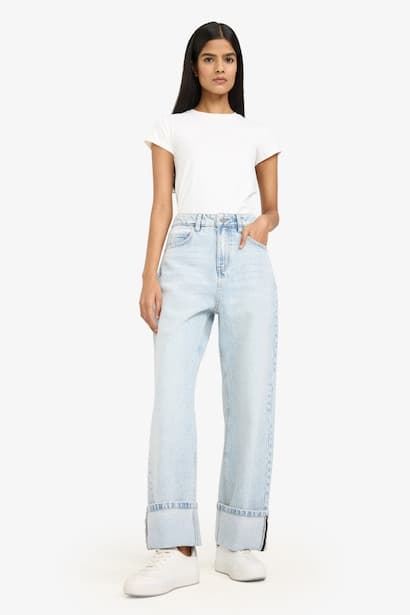 Relax Fit Regular Hem Jeans