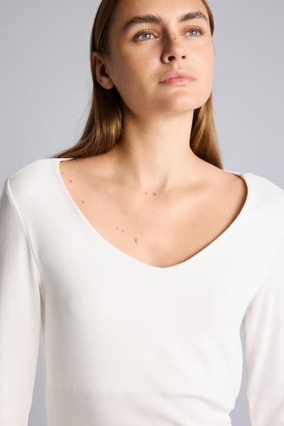 Slim Fit Modal Long Sleeve T-shirt (3)