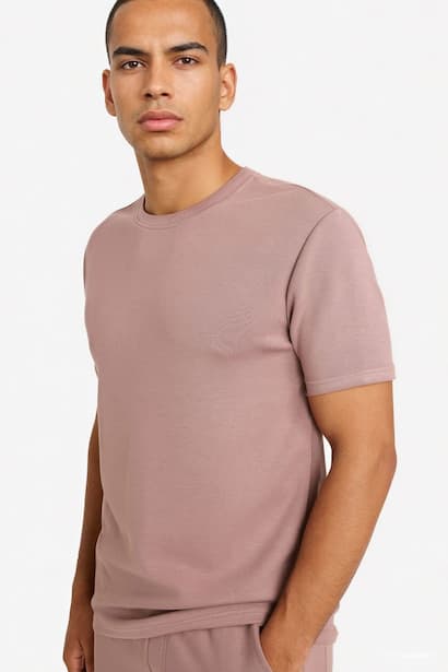 Standard Fit Short Sleeve T-Shirt