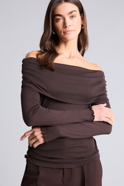Slim Fit Ribana Long Sleeve T-Shirt
