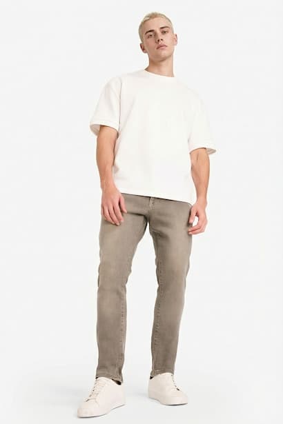 Pedro Slim Fit Jeans