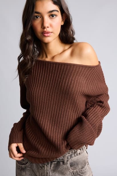 Regular Fit Drop Shoulder Boat Neck Basic Knit Pullover
