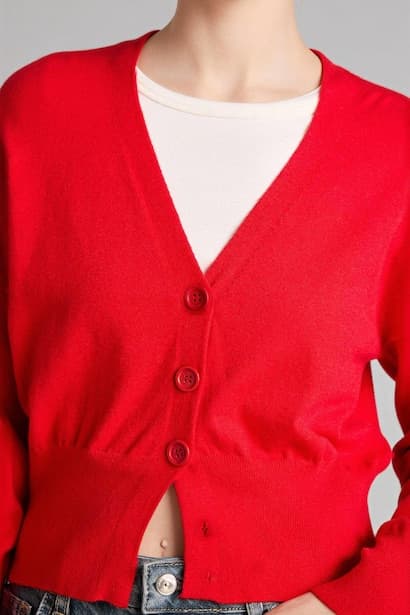 Oversize Fit V-Neck Cardigan (4)