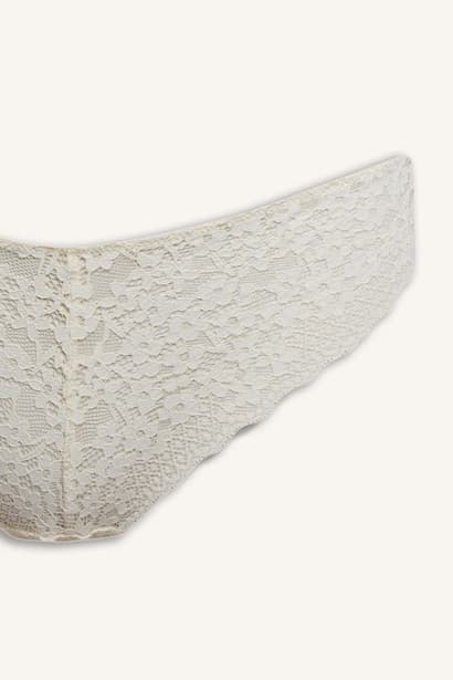 Lace Slip Panties (3)