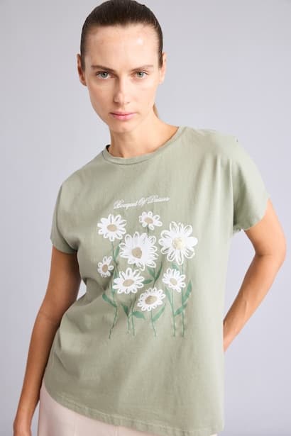 Woman Regular Fit Floral Crew Neck Short Sleeve T-Shirt