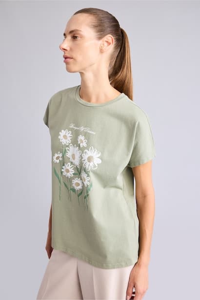 Woman Regular Fit Floral Crew Neck Short Sleeve T-Shirt (٤)