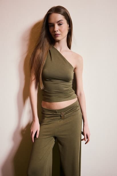 Slim Fit One Shoulder Tank Top