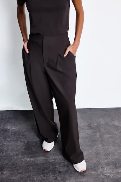 Brown Wide-Leg Athletic Pockets Trousers (4)
