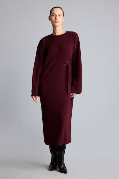 Relax Fit Crew Neck Knit Dress Modest