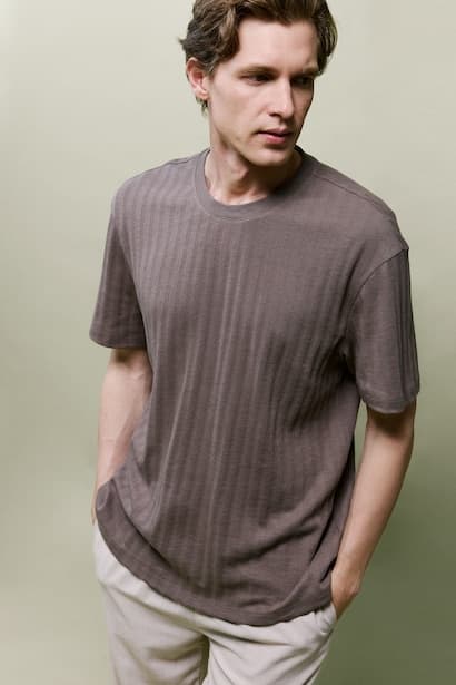 Regular Fit Short Sleeve T-Shirt (3)