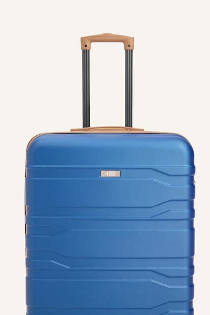 Unisex Large Hardcover Travel Suitcase (4)