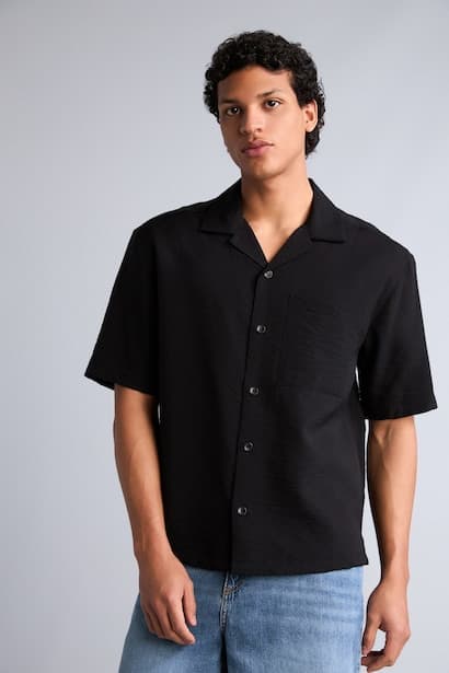 Boxy Fit Crinkle Fabric Short Sleeve Shirt