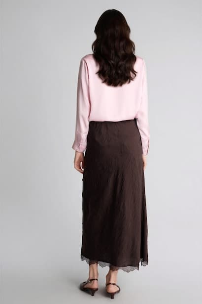 A Cut Skirt (٤)