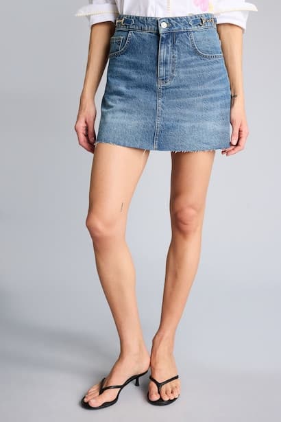 Afra x Defacto Regular Fit Denim Mini Skirt (3)