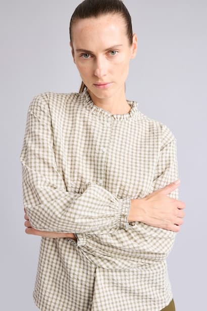 Relaxed Fit Waffle-Textured Crew Neck Long Sleeve Shirt