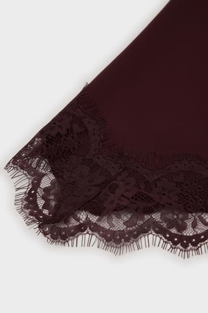 Woman Shawl Modest (٣)