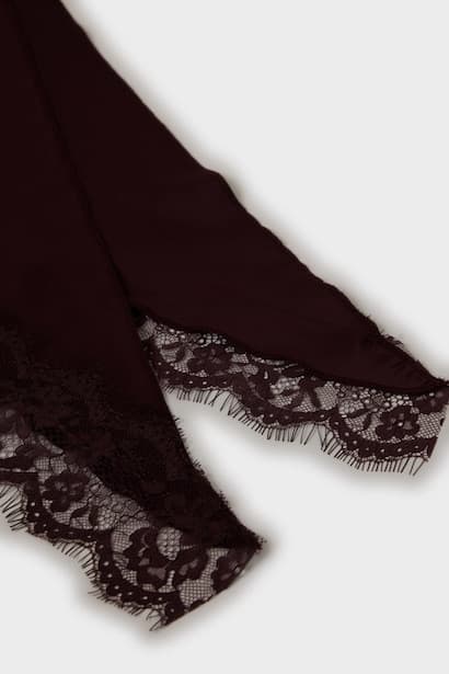Woman Shawl Modest (٤)
