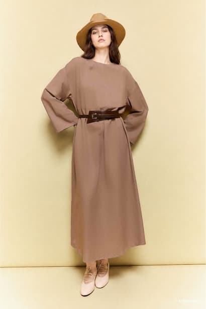 Loose Fit Crew Neck Linen Blended Dress Modest
