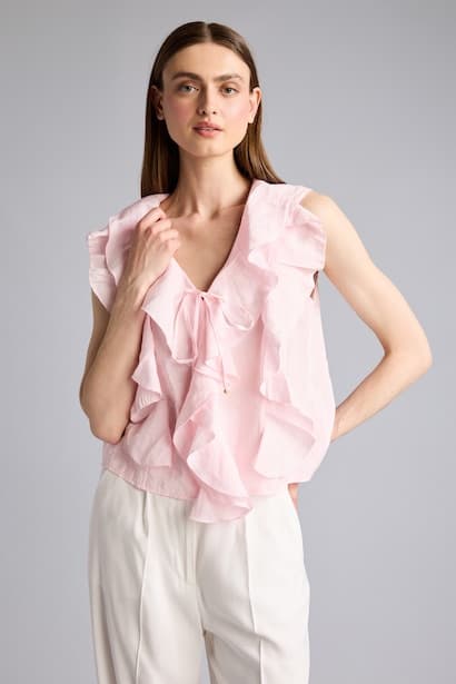 Regular Fit Sleeveless Blouse (3)