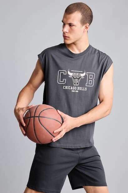 Oversize Fit Sleeveless NBA Chicago Bulls Tank Top
