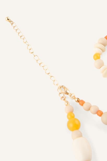 Woman 2-Pack Colorful Beaded Jewelry Sets (3)