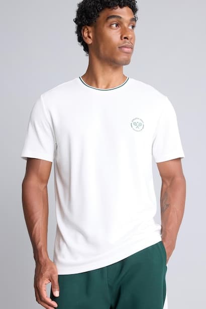 Standard Fit Short Sleeve T-Shirt (٣)