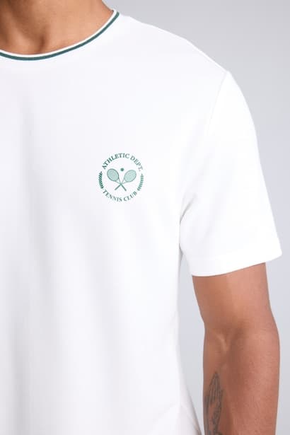 Standard Fit Short Sleeve T-Shirt (٤)