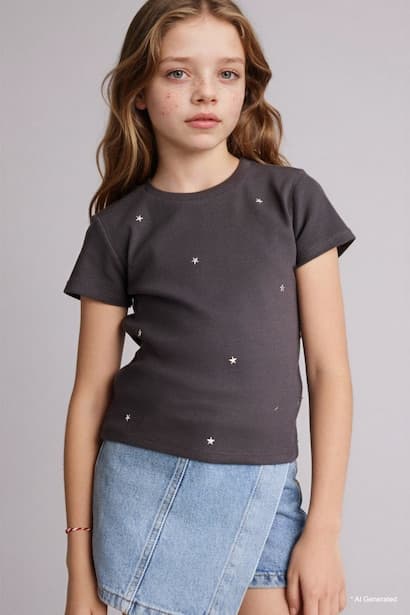 Girl Regular Fit Short Sleeve T-Shirt (٤)
